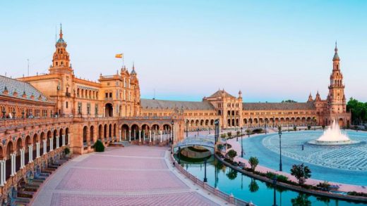 10 Destinasi Wisata Terbaik di Spanyol Selatan