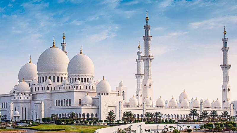 7 Tempat Wisata Paling Instagramable di Abu Dhabi